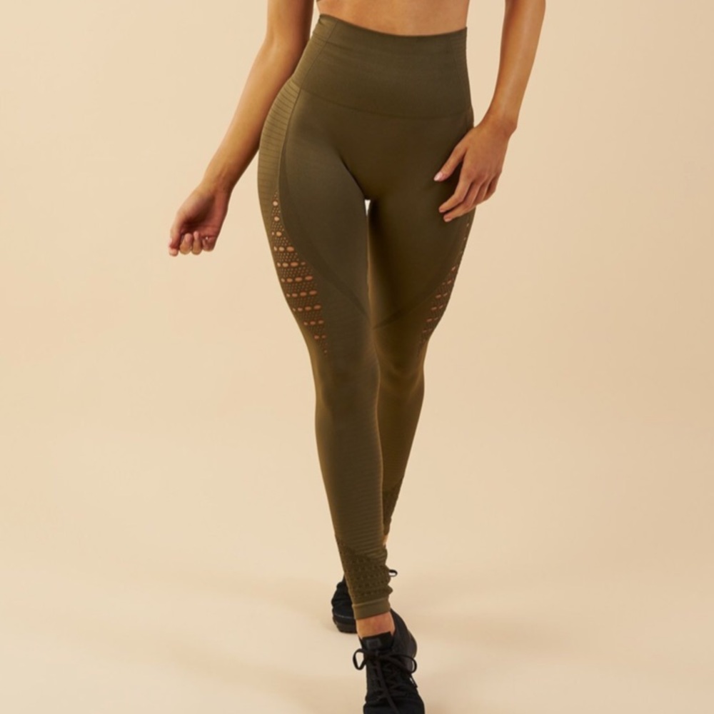 Gymshark Energy Seamless Leggings in Khaki